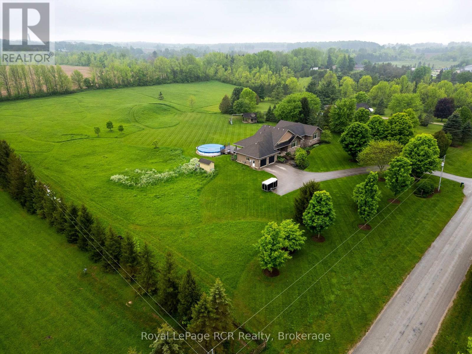 023038 Holland-Sydenham Townline, Chatsworth, Ontario  N0H 1G0 - Photo 2 - X12038600