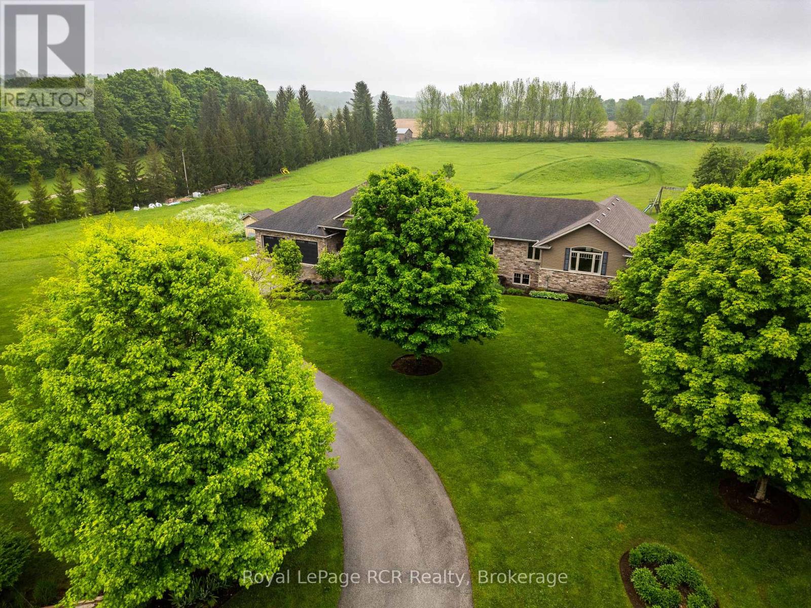 023038 Holland-Sydenham Townline, Chatsworth, Ontario  N0H 1G0 - Photo 4 - X12038600