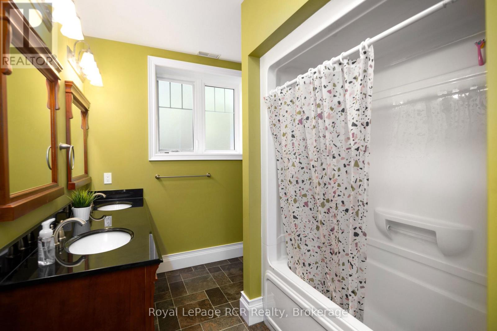 023038 Holland-Sydenham Townline, Chatsworth, Ontario  N0H 1G0 - Photo 40 - X12038600