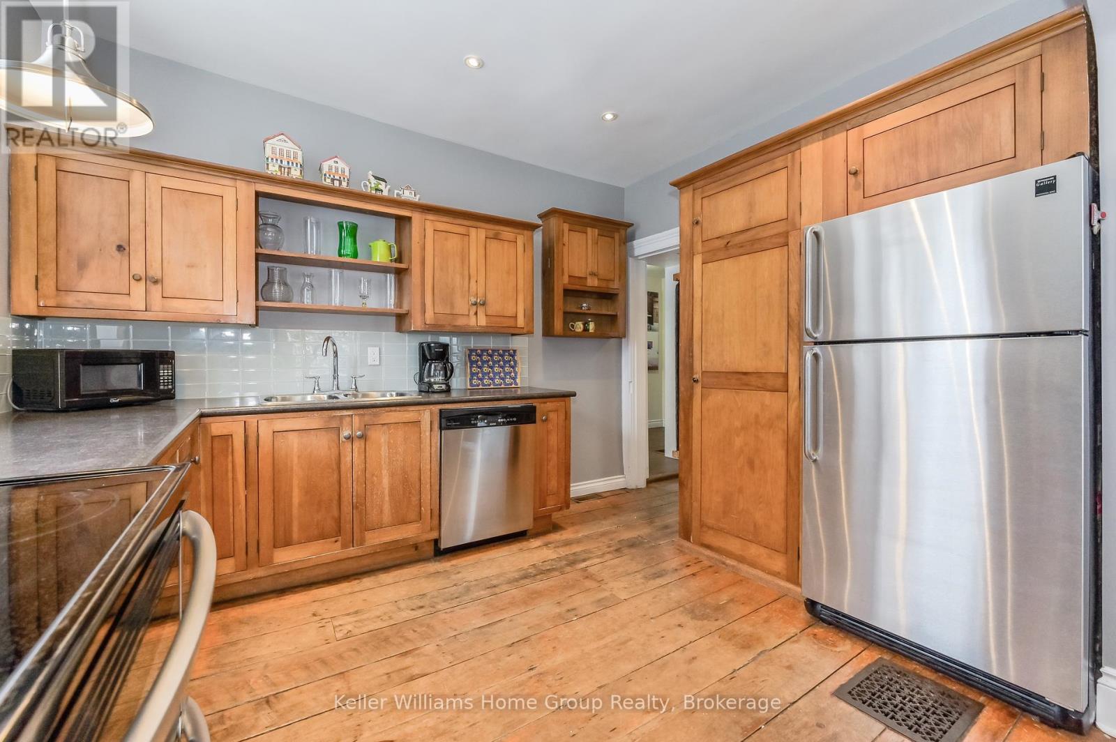 6783 Gerrie Road, Centre Wellington, Ontario  N0B 1S0 - Photo 8 - X12038616