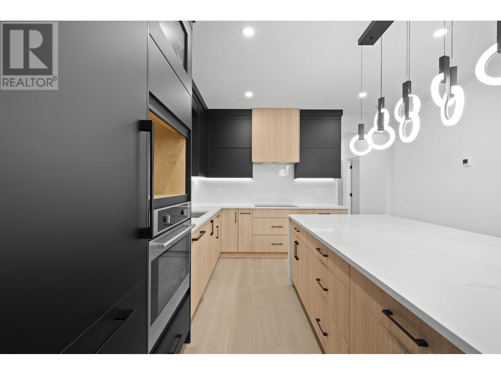 5628 Chaffey Avenue, Burnaby, British Columbia  V5H 2S3 - Photo 12 - R2980991