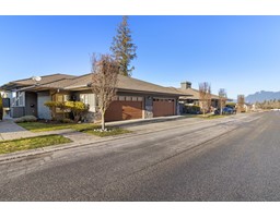 104 51096 FALLS COURT|Eastern Hillsides