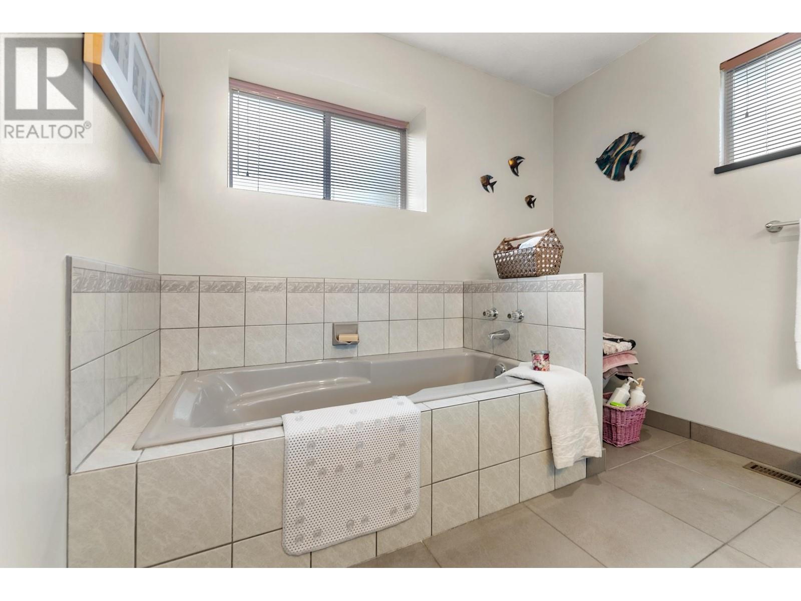 3578 Garry Street, Richmond, British Columbia  V7E 2T3 - Photo 22 - R2977327