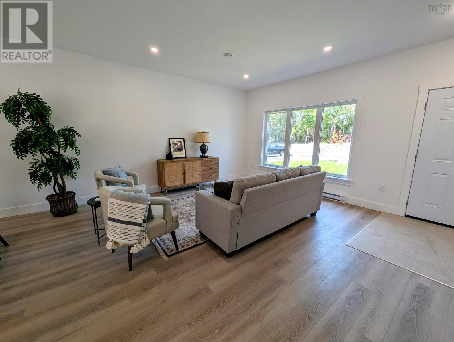 33 38 Shadebush Walk, Upper Sackville, Nova Scotia  B4E 0X8 - Photo 9 - 202504267