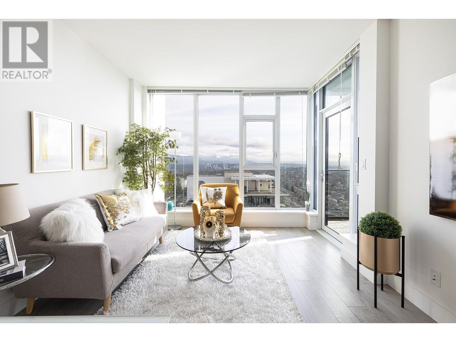 3303 7358 EDMONDS STREET, burnaby, British Columbia