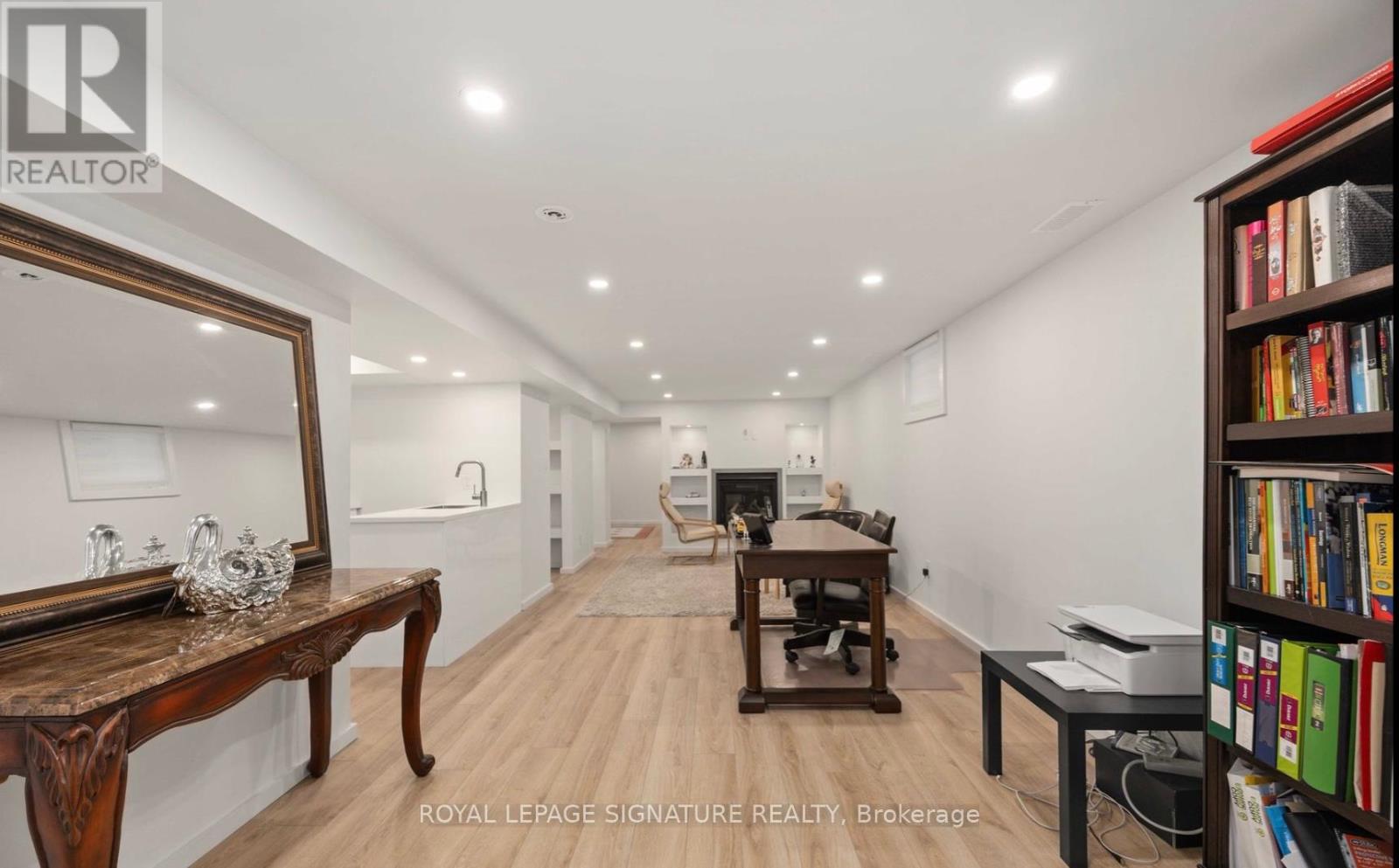Bsmt - 5 Christina Crescent, Toronto, Ontario  M1R 4H7 - Photo 2 - E12038614