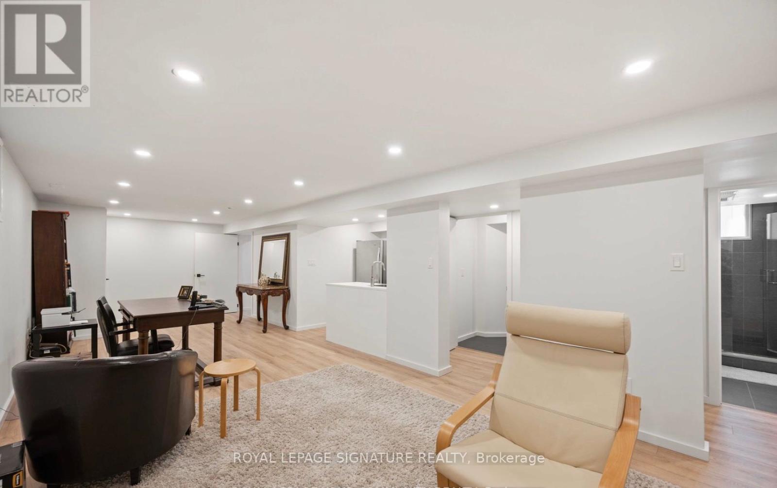 Bsmt - 5 Christina Crescent, Toronto, Ontario  M1R 4H7 - Photo 7 - E12038614