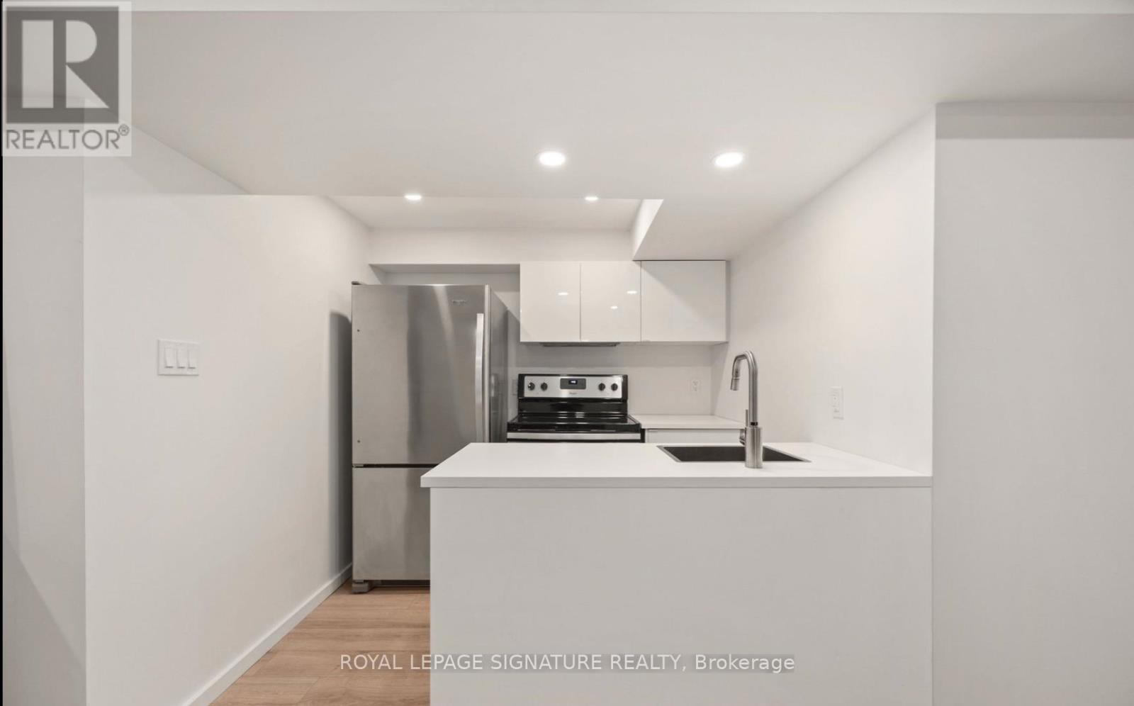 Bsmt - 5 Christina Crescent, Toronto, Ontario  M1R 4H7 - Photo 8 - E12038614