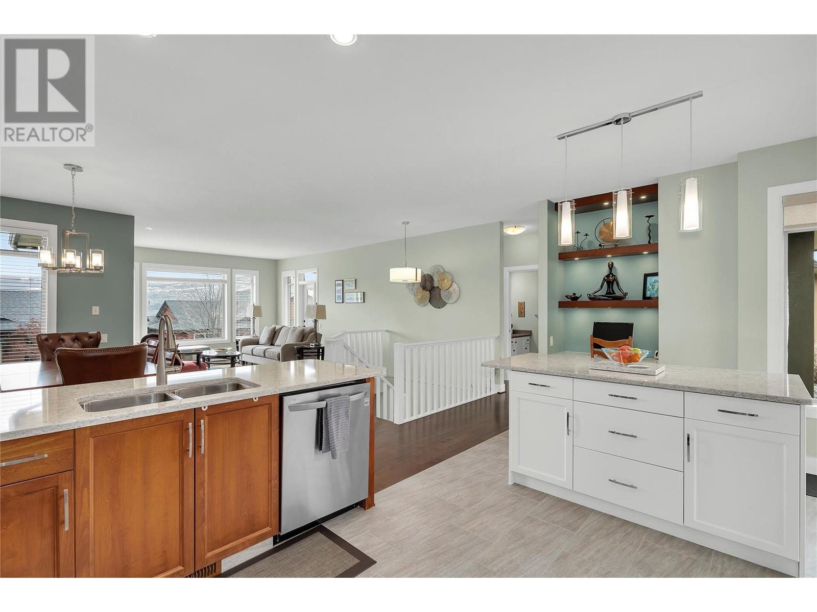 2159 Alvarado Trail, West Kelowna, British Columbia  V4T 3B8 - Photo 12 - 10339707