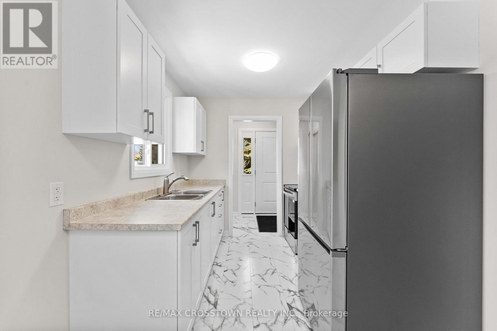 Property at 43 CHARLBROOK AVENUE image 4