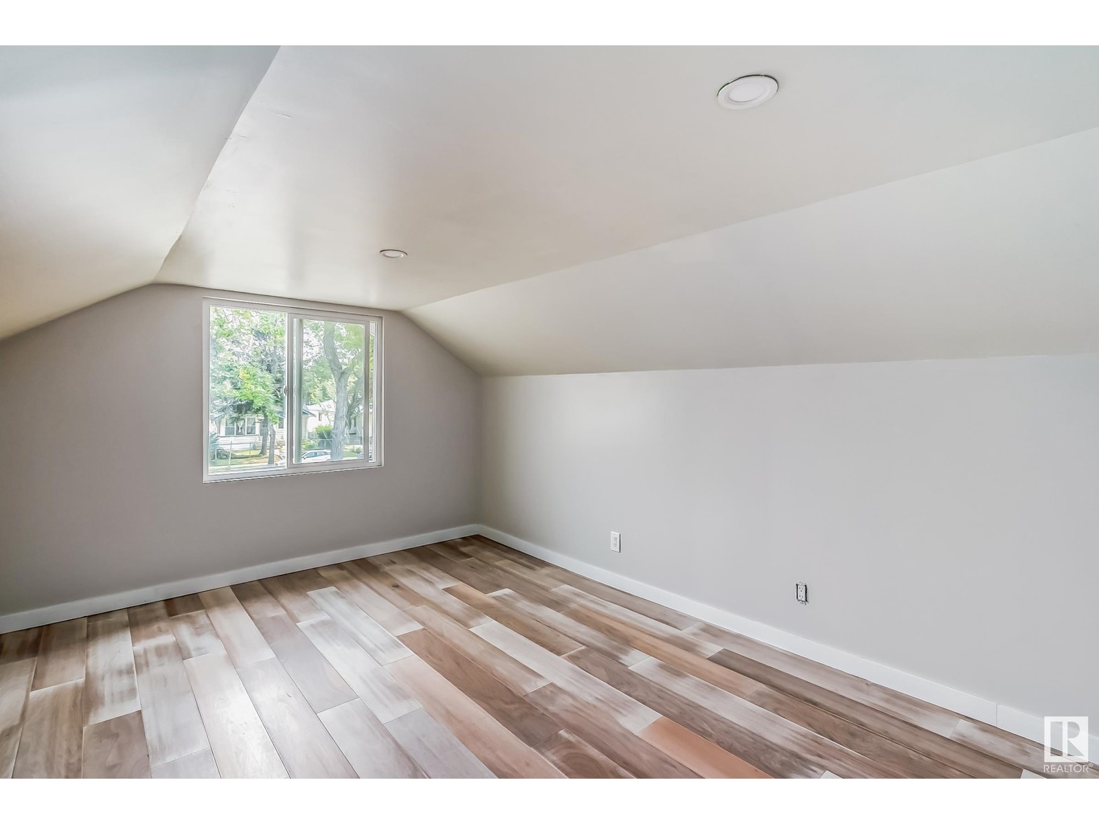 11164 97 St Nw, Edmonton, Alberta  T5G 1X1 - Photo 24 - E4426369