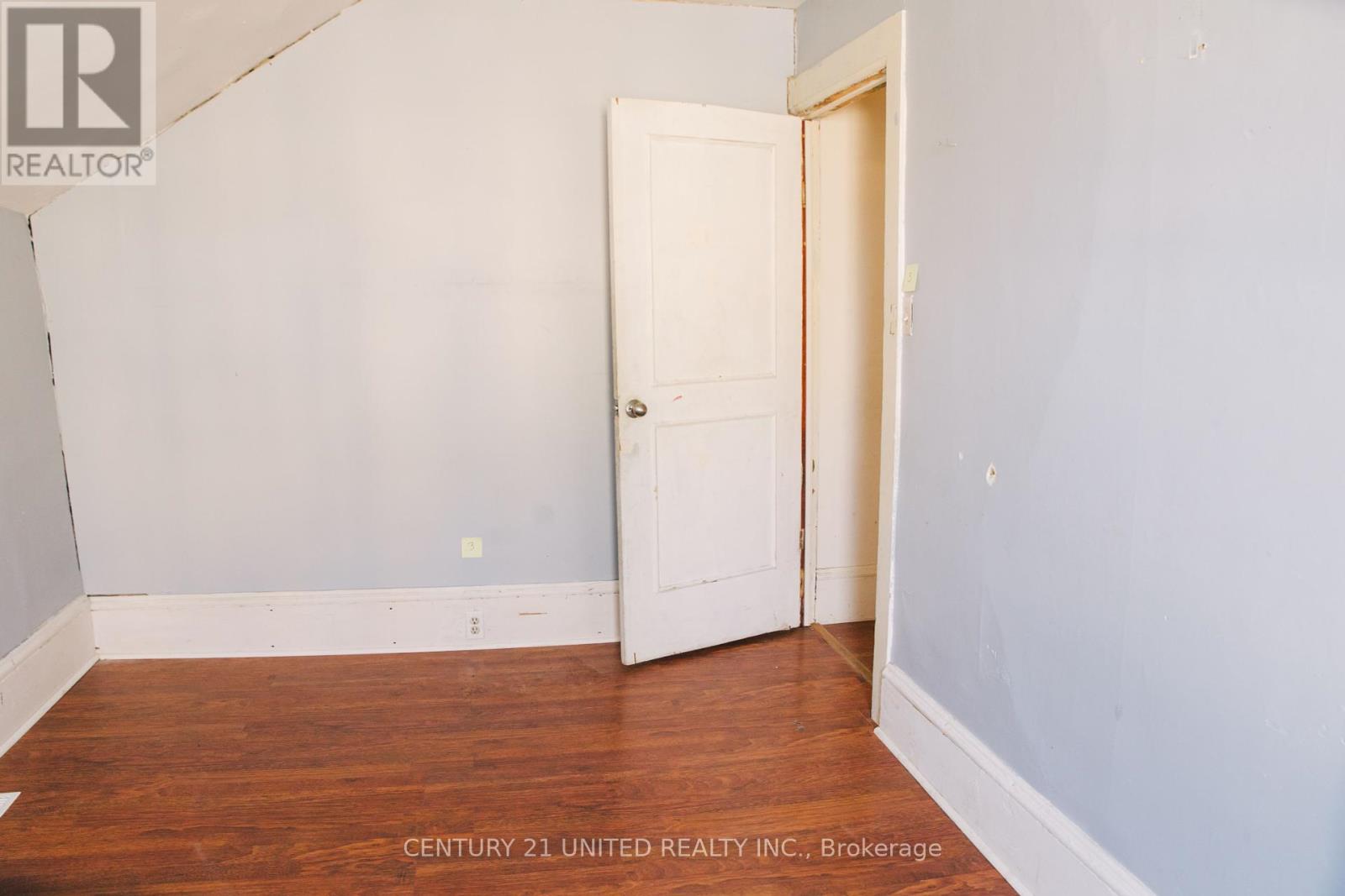 299 Sherbrooke Street, Peterborough Central, Ontario  K9J 2N7 - Photo 16 - X12038780
