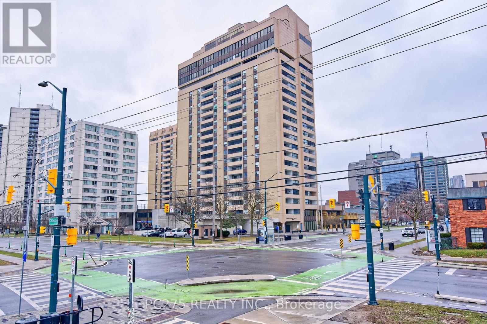 Property at 1806 - 389 DUNDAS STREET image 2