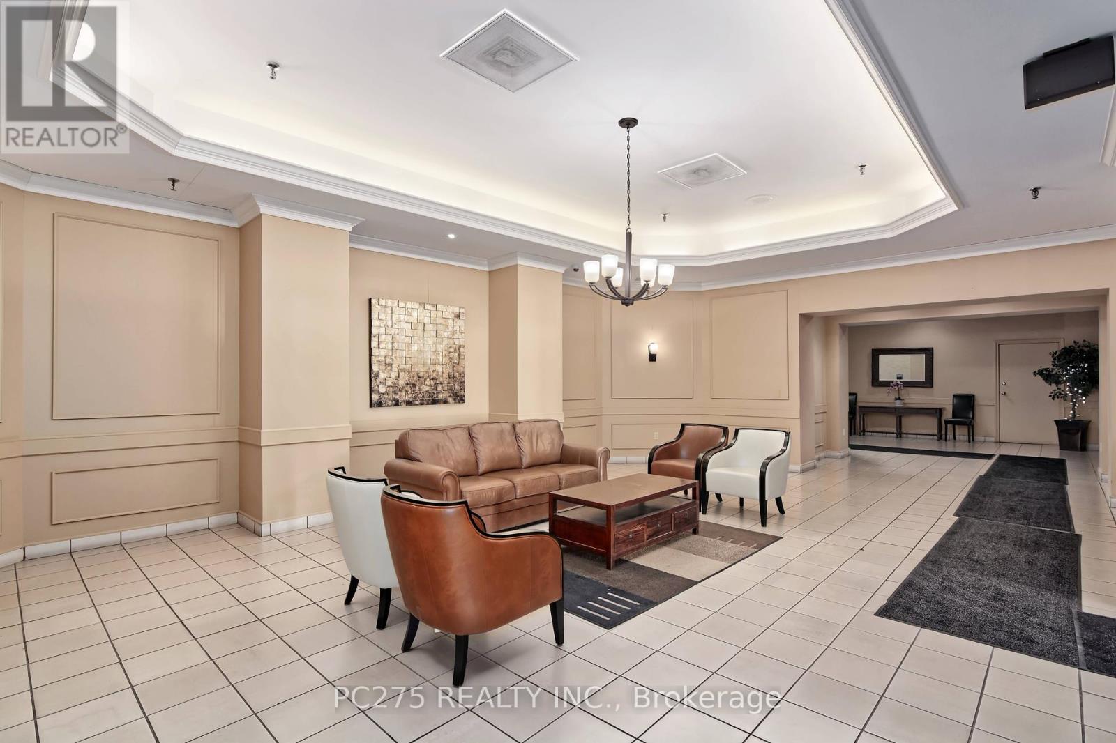 Property at 1806 - 389 DUNDAS STREET image 3