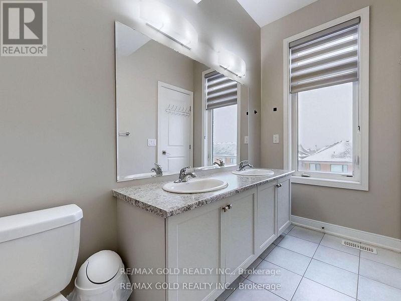 337 Veterans Drive, Brampton, Ontario  L7A 4W2 - Photo 23 - W12030960