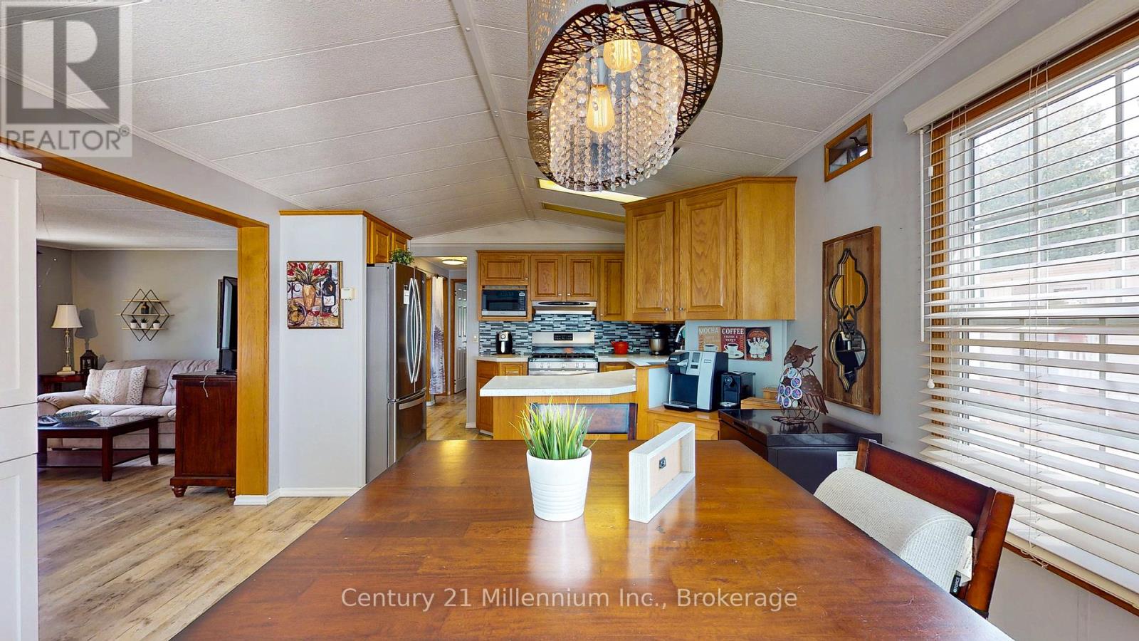 3 St James Place, Wasaga Beach, Ontario  L9Z 3A8 - Photo 12 - S12038736