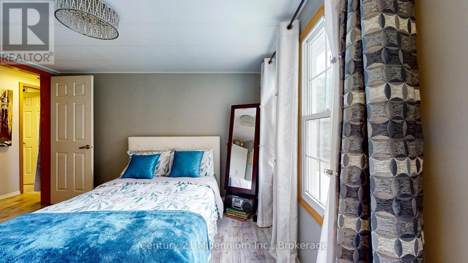 3 St James Place, Wasaga Beach, Ontario  L9Z 3A8 - Photo 33 - S12038736