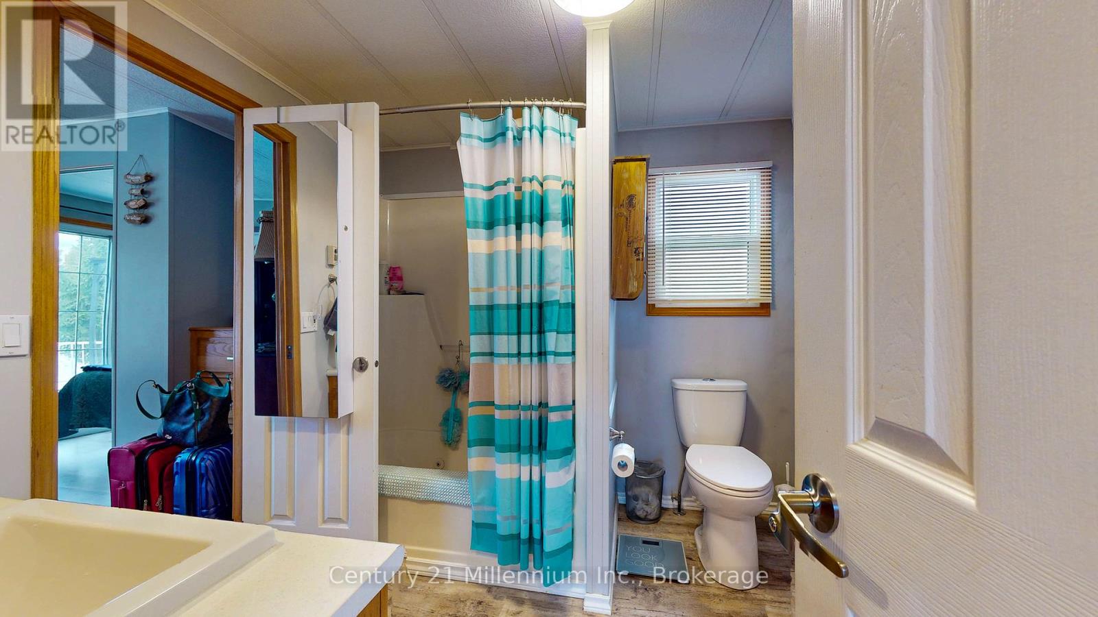 3 St James Place, Wasaga Beach, Ontario  L9Z 3A8 - Photo 35 - S12038736