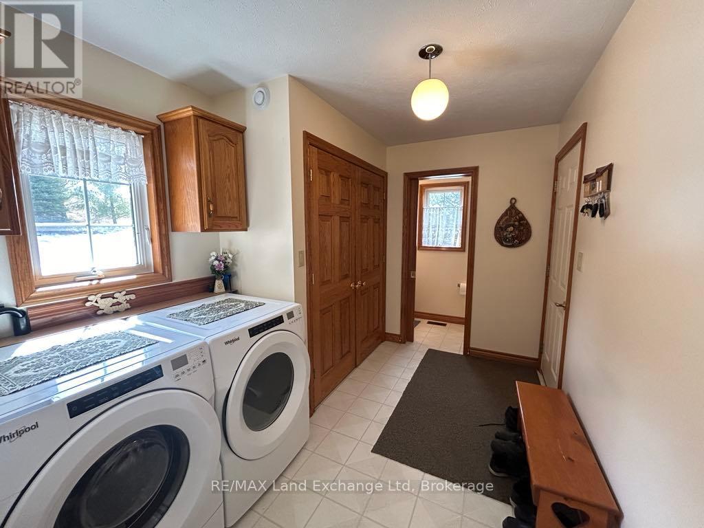 881 Bruce Road 6, South Bruce, Ontario  N0G 2S0 - Photo 21 - X12038761