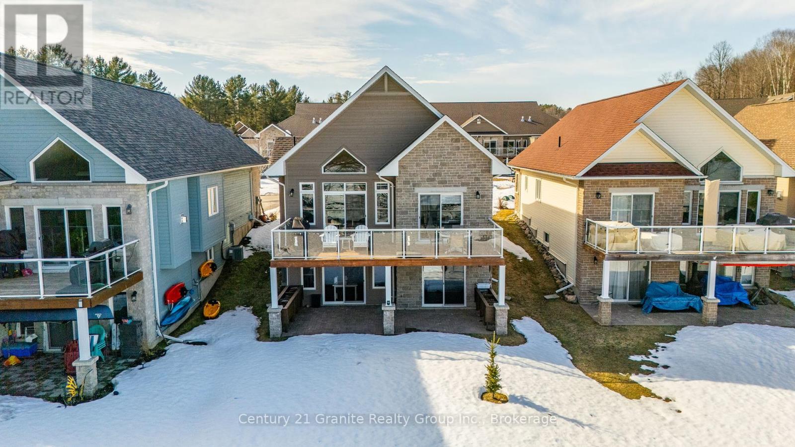 17 WEBB CIRCLE, Dysart et al, Ontario