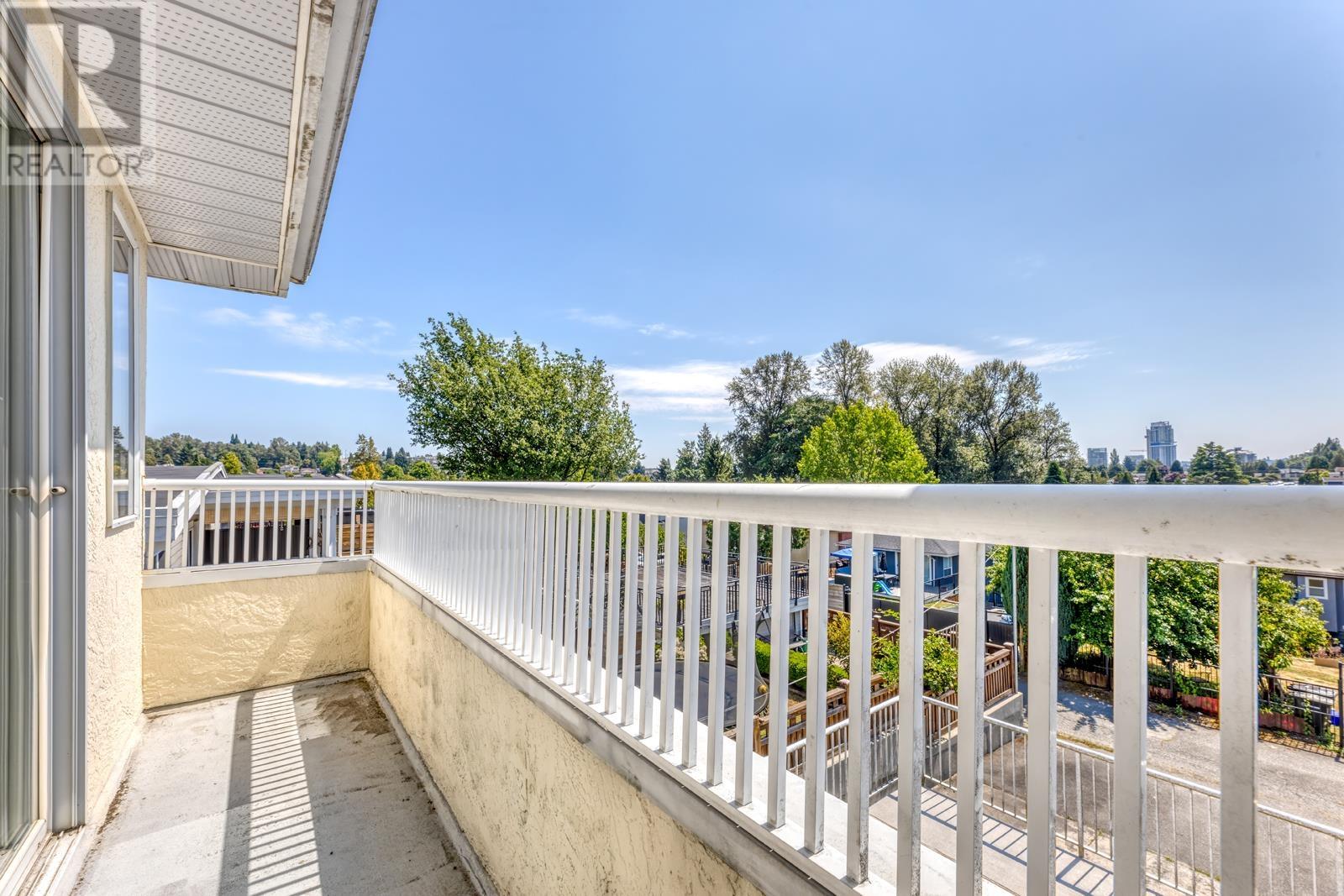 4930 Venables Street, Burnaby, British Columbia  V5B 1X7 - Photo 35 - R2981199