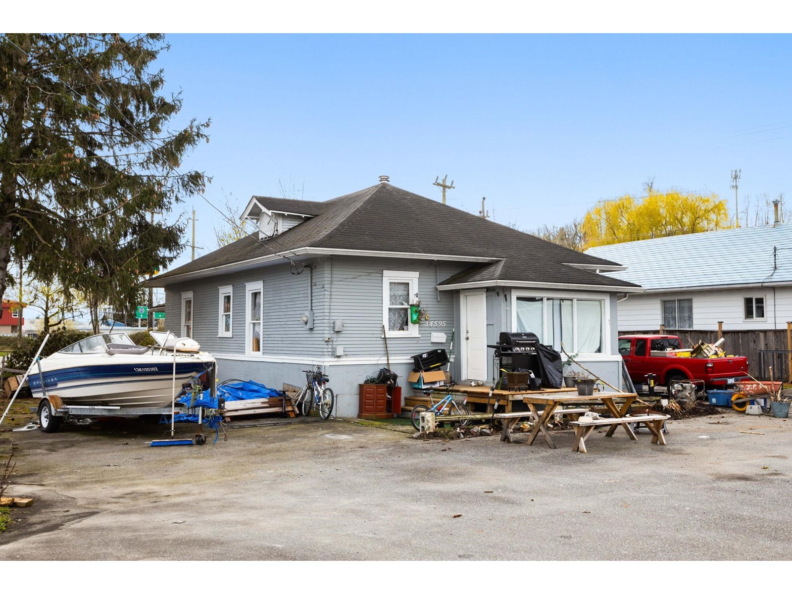 Property at 34595 2 AVENUE image 5