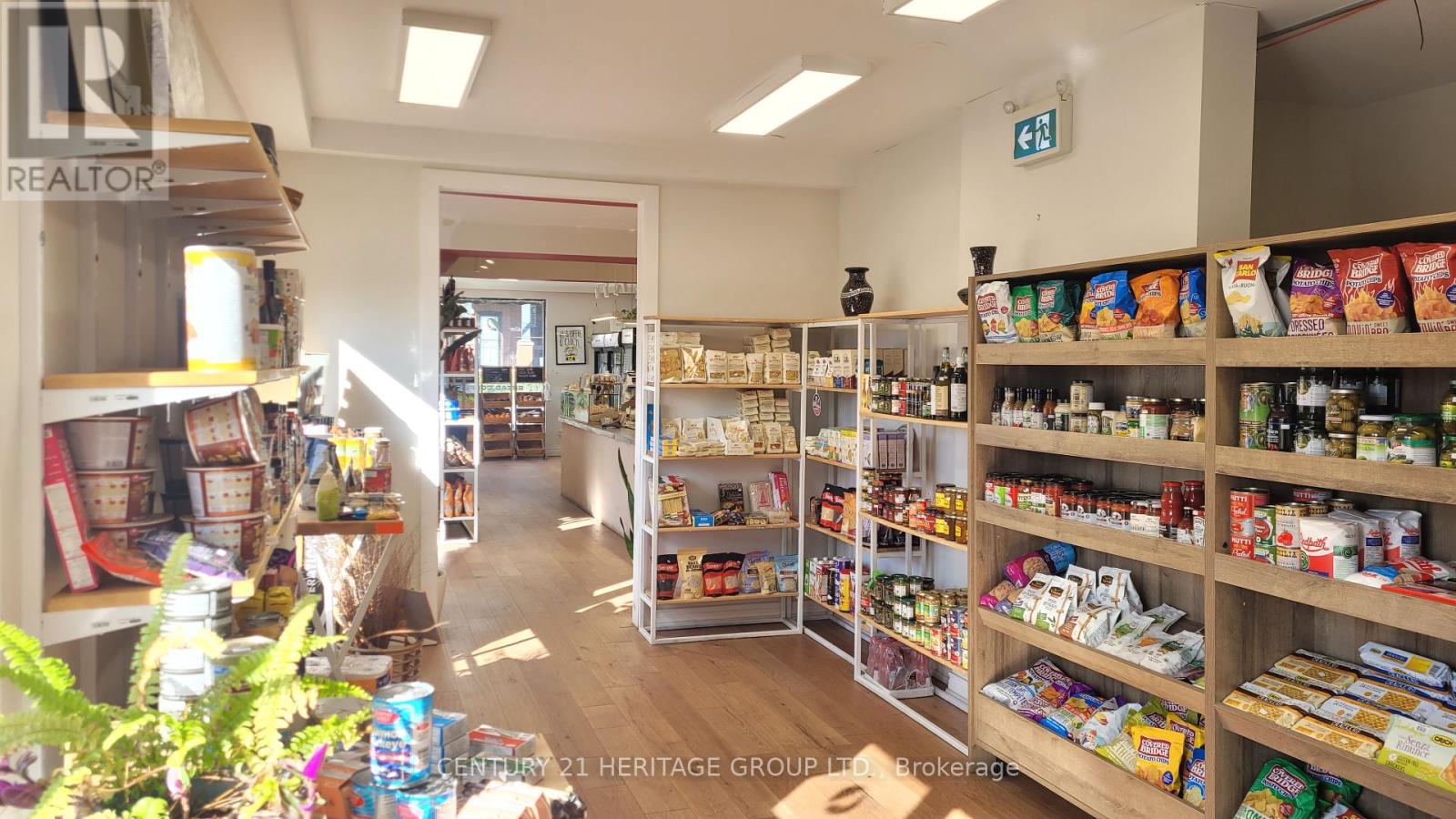 42 Dewson Street, Toronto, Ontario  M6H 1G5 - Photo 6 - C12038717