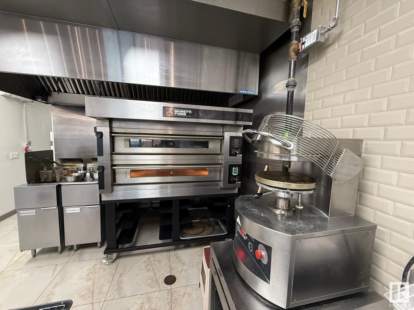 Unknown Address, ,     - Photo 2 - E4427211