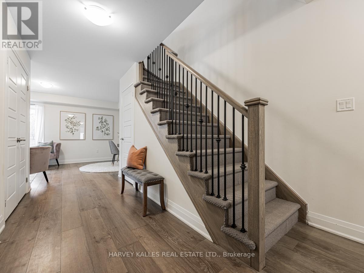 Property at 22 - 250 FINCH AVENUE image 4
