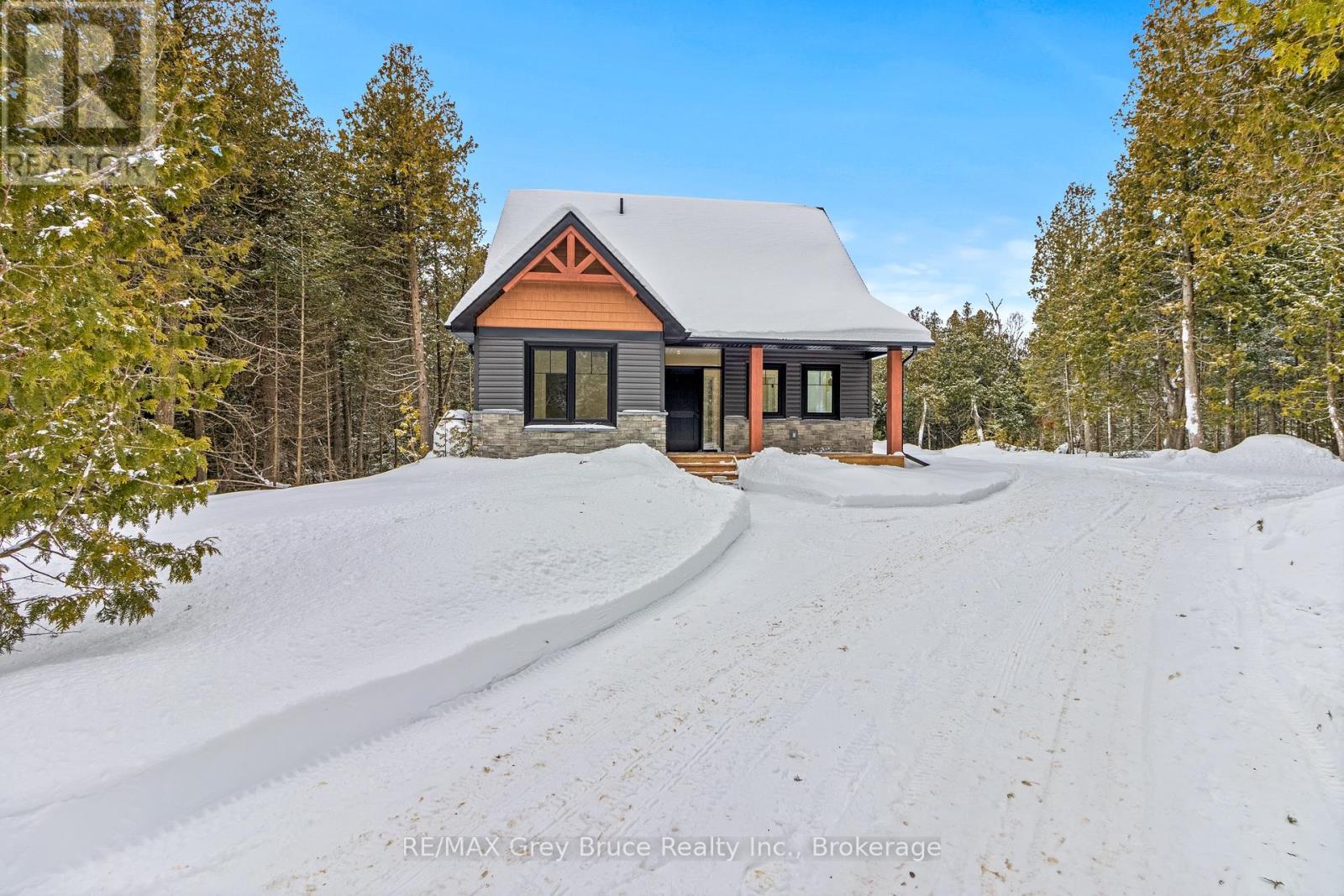 351 Eagle Road, Northern Bruce Peninsula, Ontario  N0H 2R0 - Photo 43 - X12006239