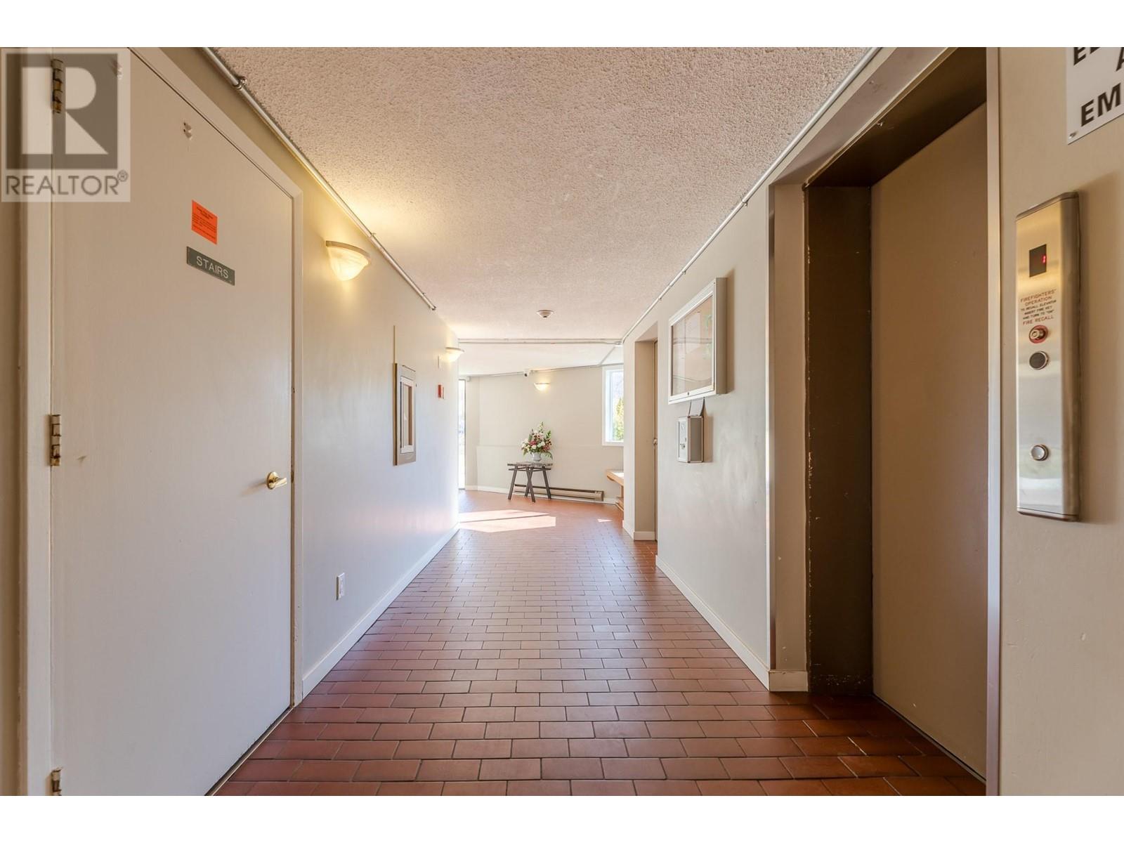 Property at 803 FAIRVIEW Road Unit# 205 image 5