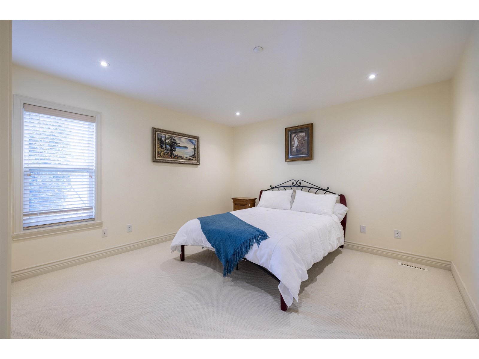 1353 Everall Street, White Rock, British Columbia  V4B 3S7 - Photo 10 - R2980846