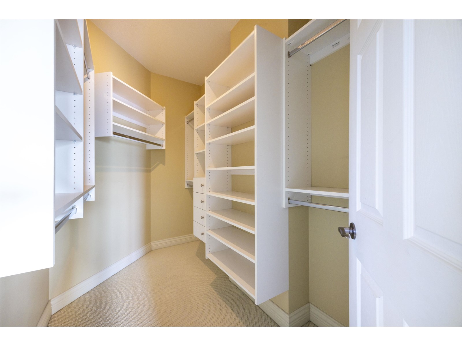 1353 Everall Street, White Rock, British Columbia  V4B 3S7 - Photo 19 - R2980846