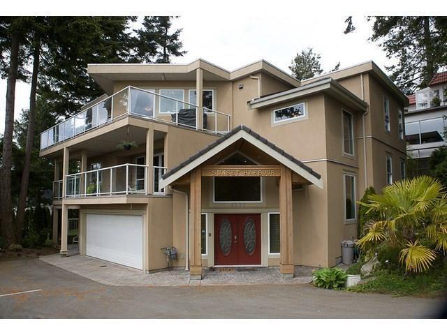 1353 Everall Street, White Rock, British Columbia  V4B 3S7 - Photo 2 - R2980846