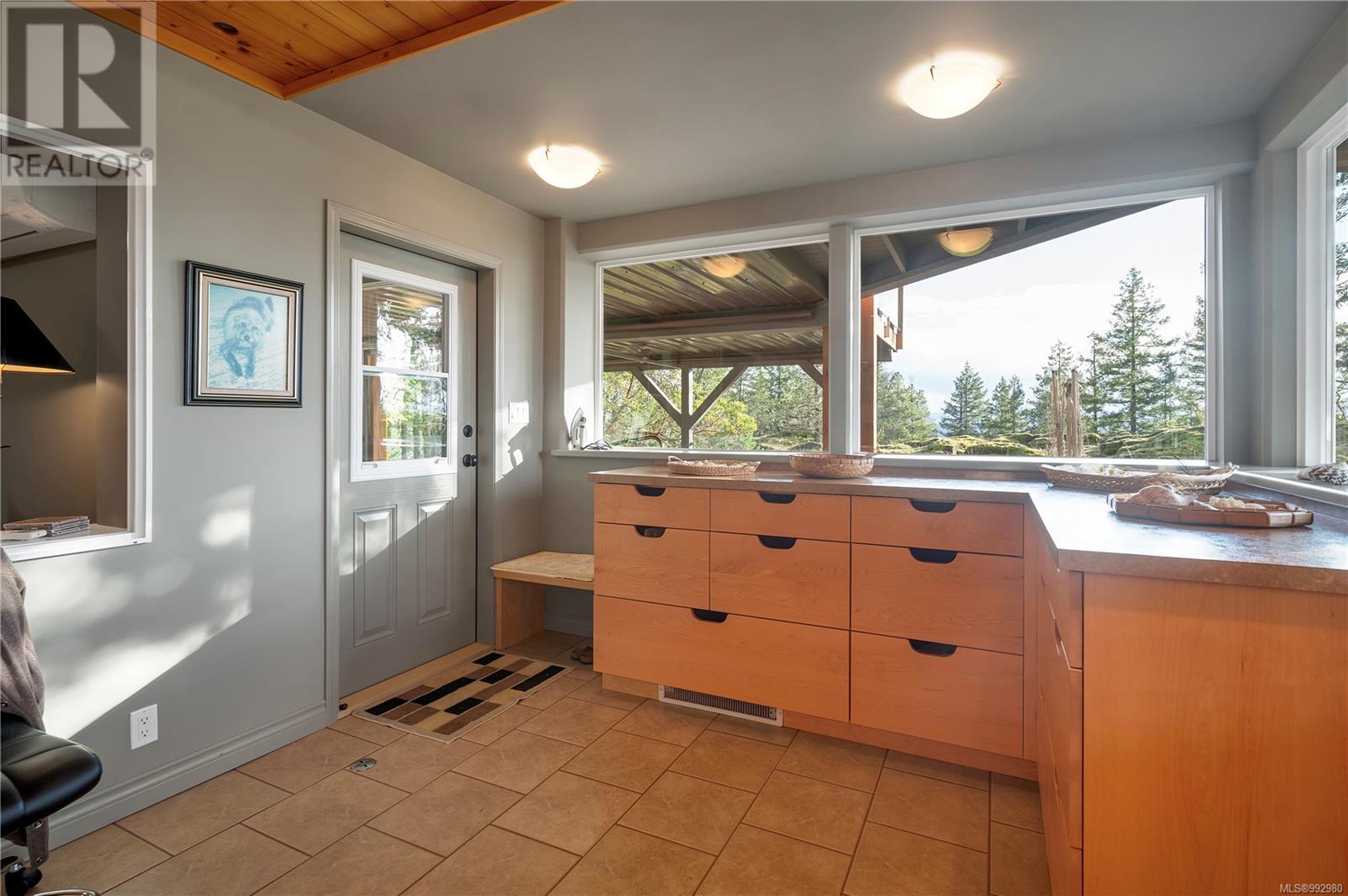 1223 Leishmans Rd, Quadra Island, British Columbia  V0P 1H0 - Photo 67 - 992980