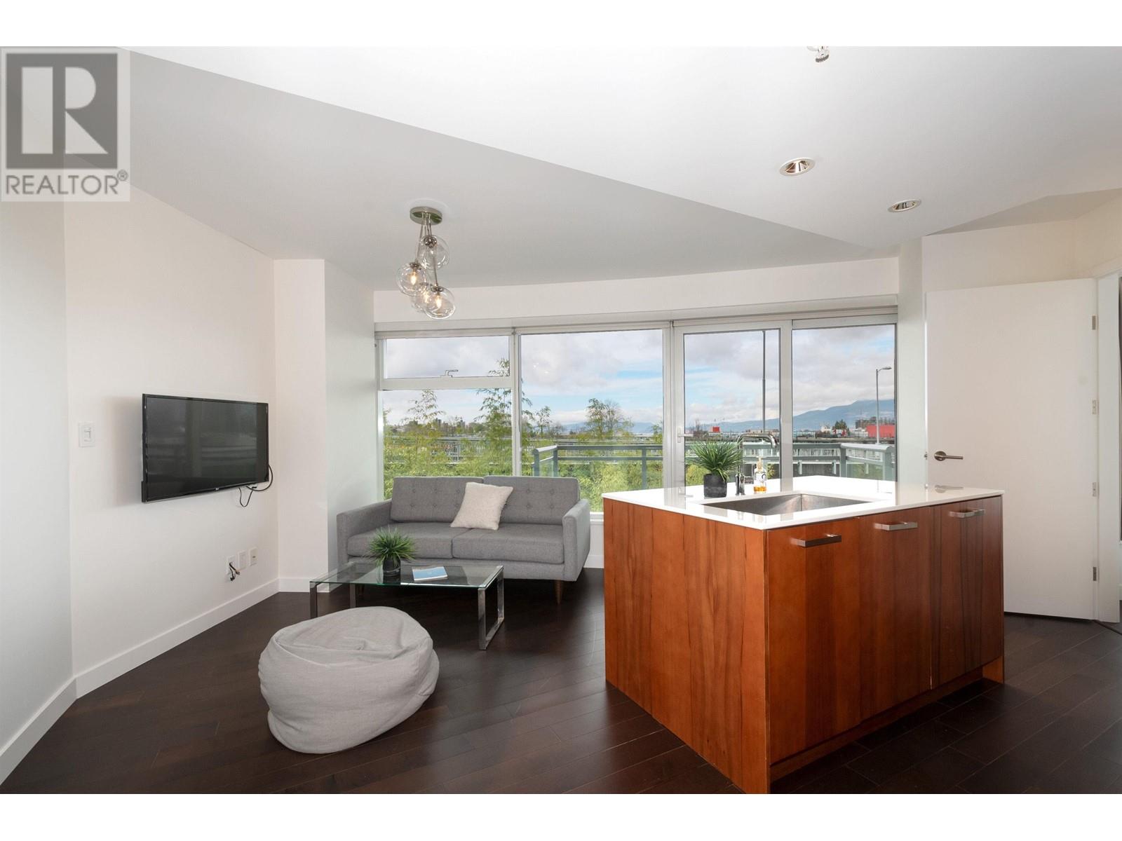 503 1565 W 6th Avenue, Vancouver, British Columbia  V6J 1R1 - Photo 3 - R2981319