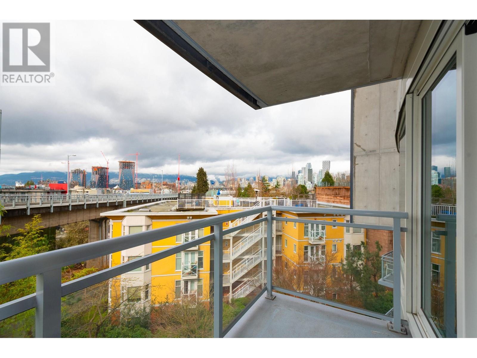 503 1565 W 6th Avenue, Vancouver, British Columbia  V6J 1R1 - Photo 8 - R2981319