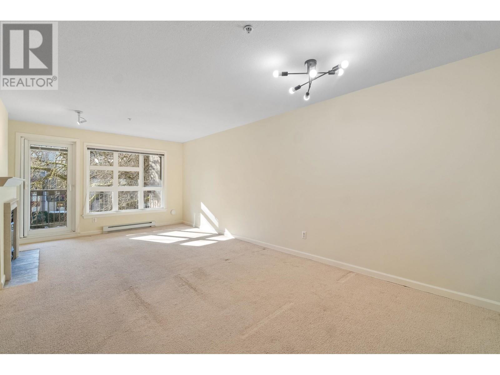 211 2161 W 12th Avenue, Vancouver, British Columbia  V6K 4S7 - Photo 4 - R2981324