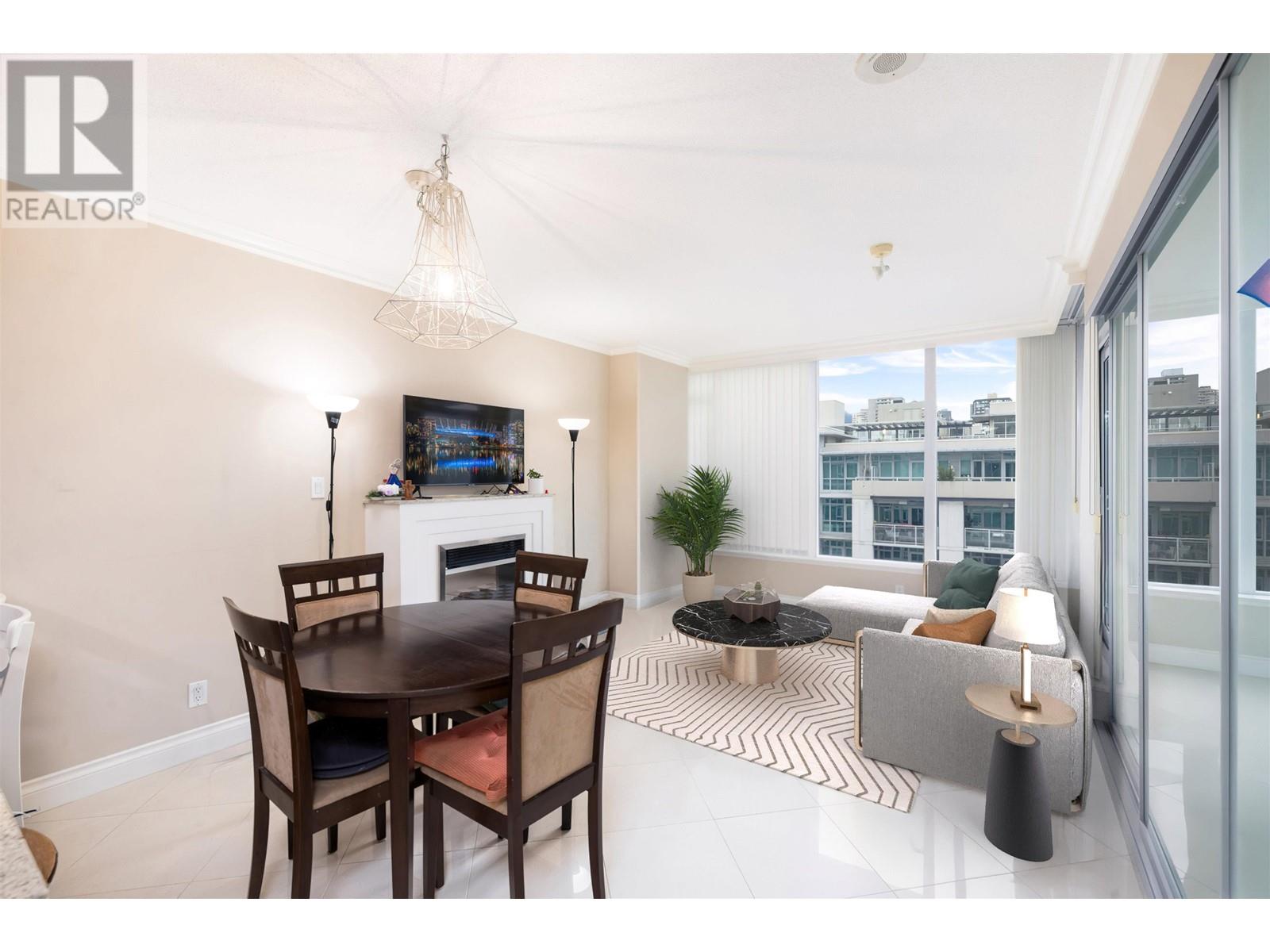 607 133 E Esplanade Avenue, North Vancouver, British Columbia  V7L 1A1 - Photo 3 - R2981327