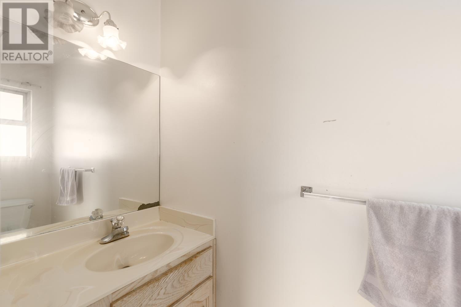 4685 Smith Avenue, Burnaby, British Columbia  V5G 2V9 - Photo 19 - R2981332