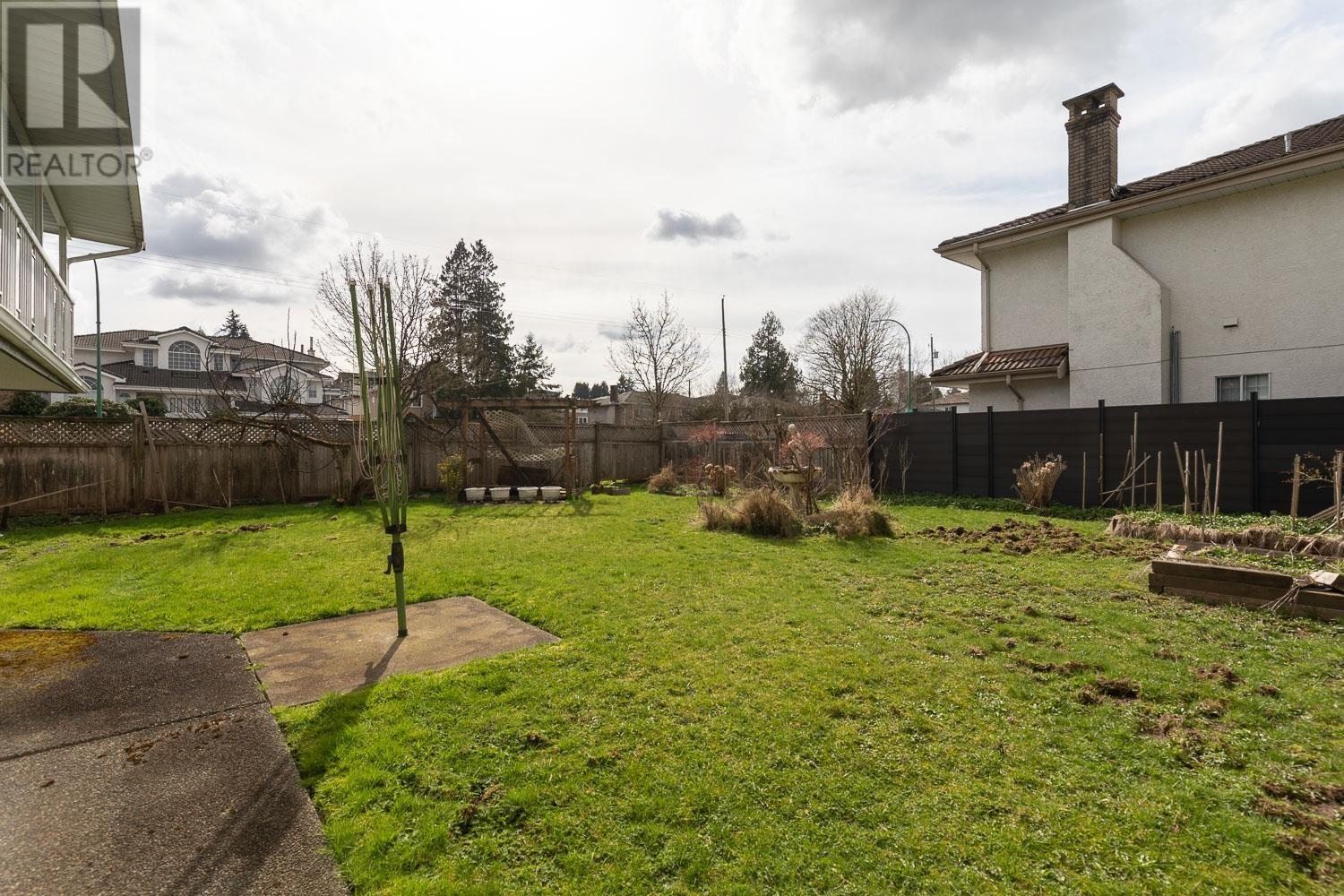 4685 Smith Avenue, Burnaby, British Columbia  V5G 2V9 - Photo 34 - R2981332