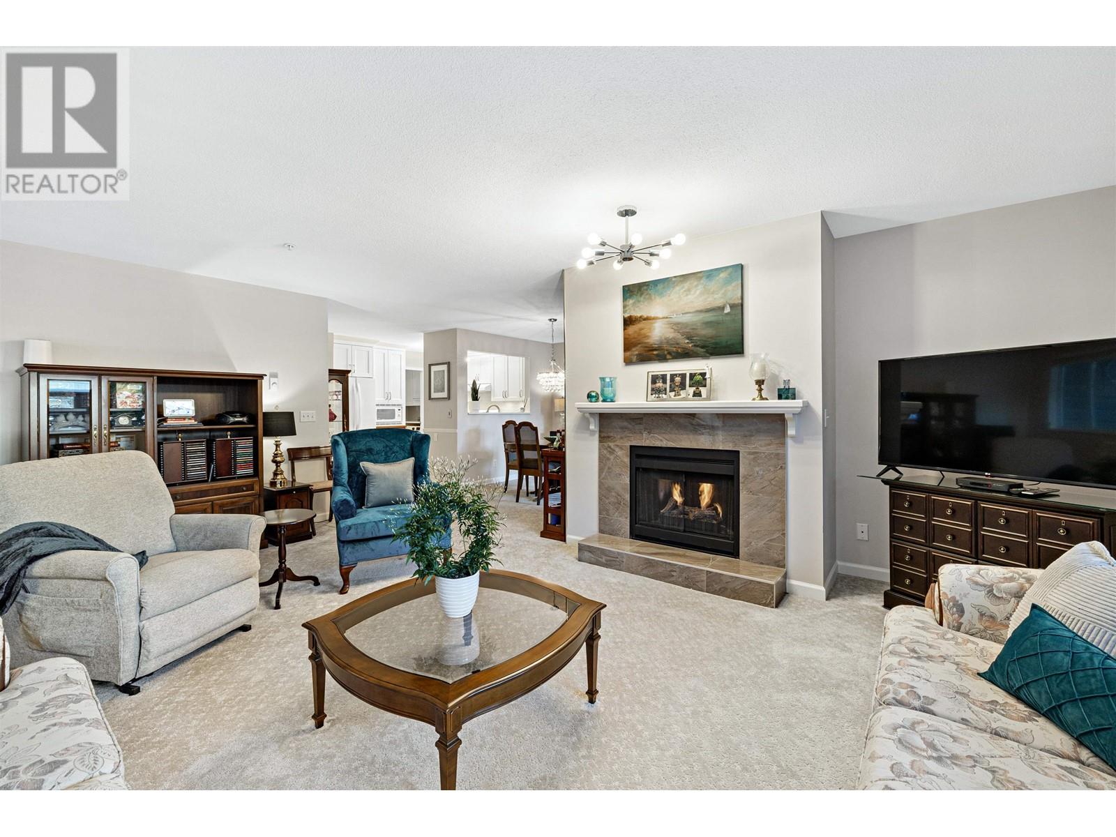 307 1050 BOWRON COURT, north vancouver, British Columbia