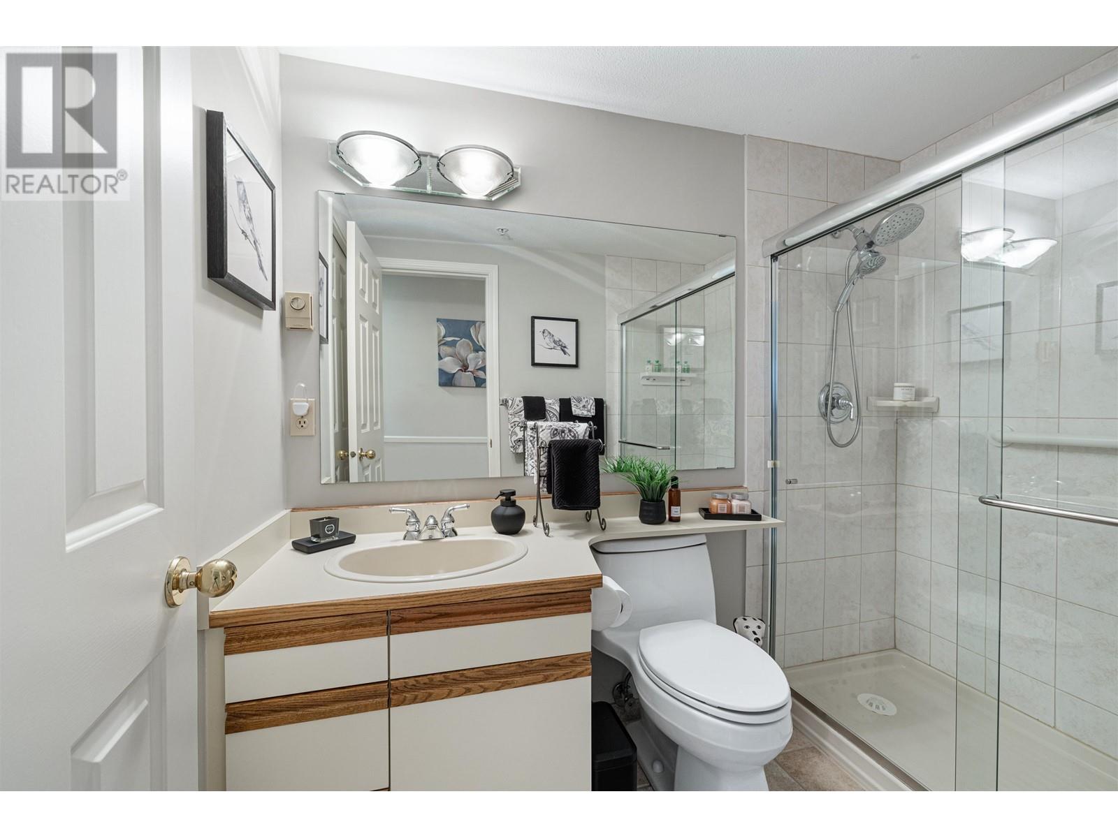 307 1050 Bowron Court, North Vancouver, British Columbia  V7H 2X6 - Photo 22 - R2966176