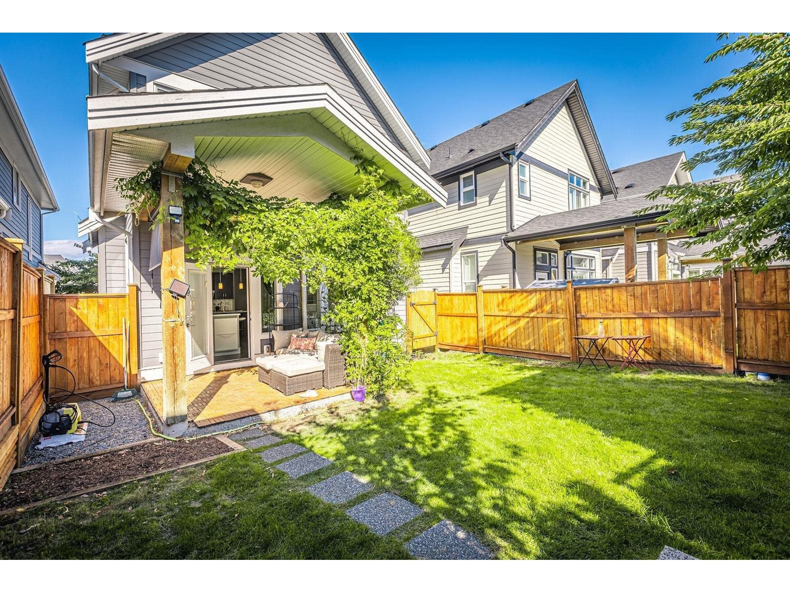 15858 29a Avenue, Surrey, British Columbia  V3Z 0N4 - Photo 23 - R2981375