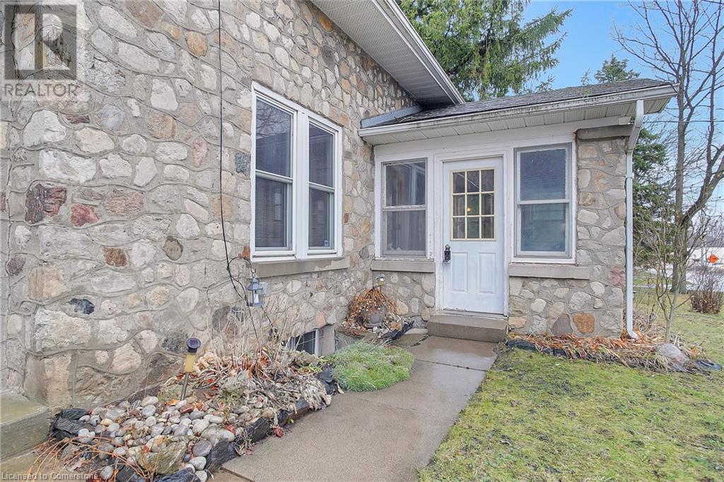 Property at 5 RIPPLEWOOD Road image 5