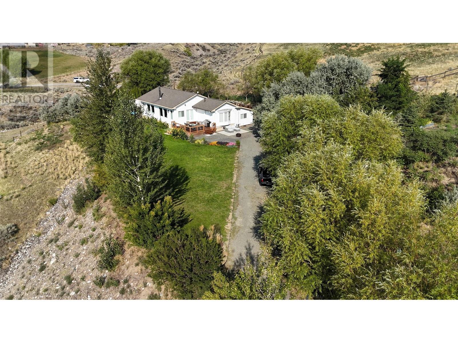 Property at 1340 Dogwood Road image 2