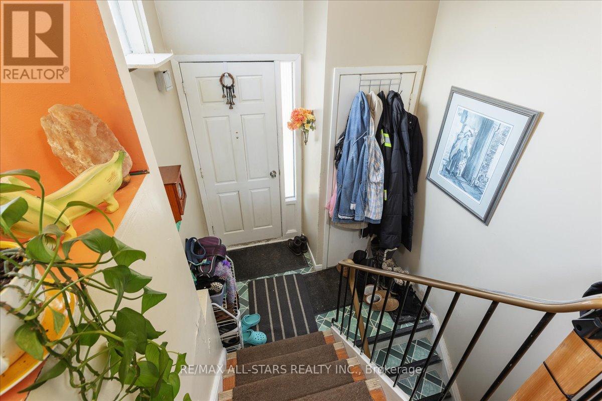 Property at B11 - 63 FERRIS LANE image 3