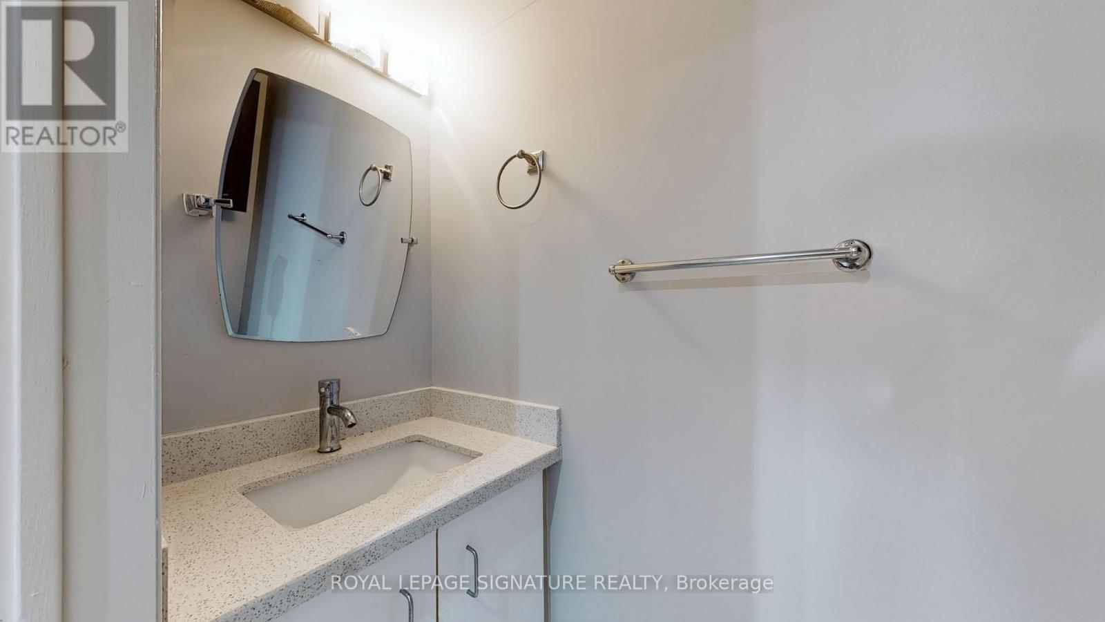 103b - 211 Forum Drive, Mississauga, Ontario  L4Z 4C1 - Photo 20 - W12038903