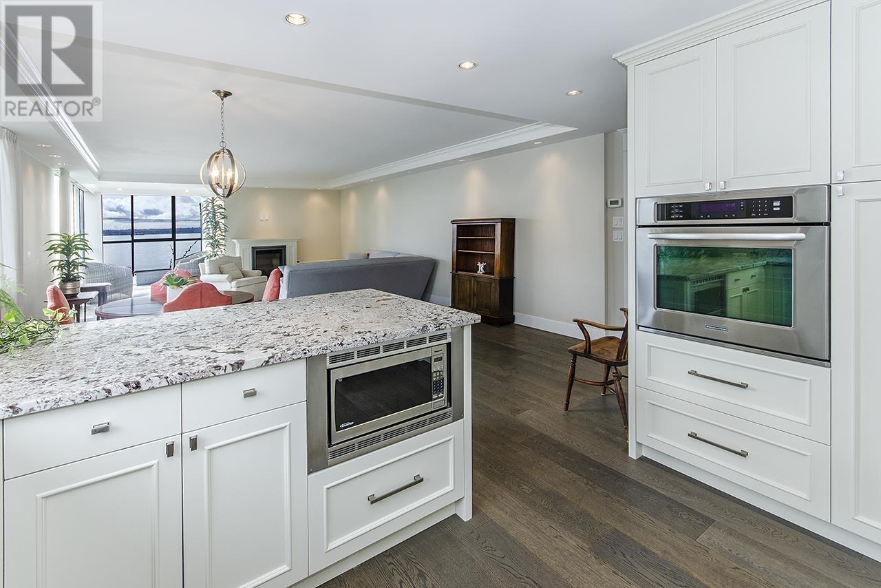 203 2108 Argyle Avenue, West Vancouver, British Columbia  V7V 1A4 - Photo 15 - R2981137