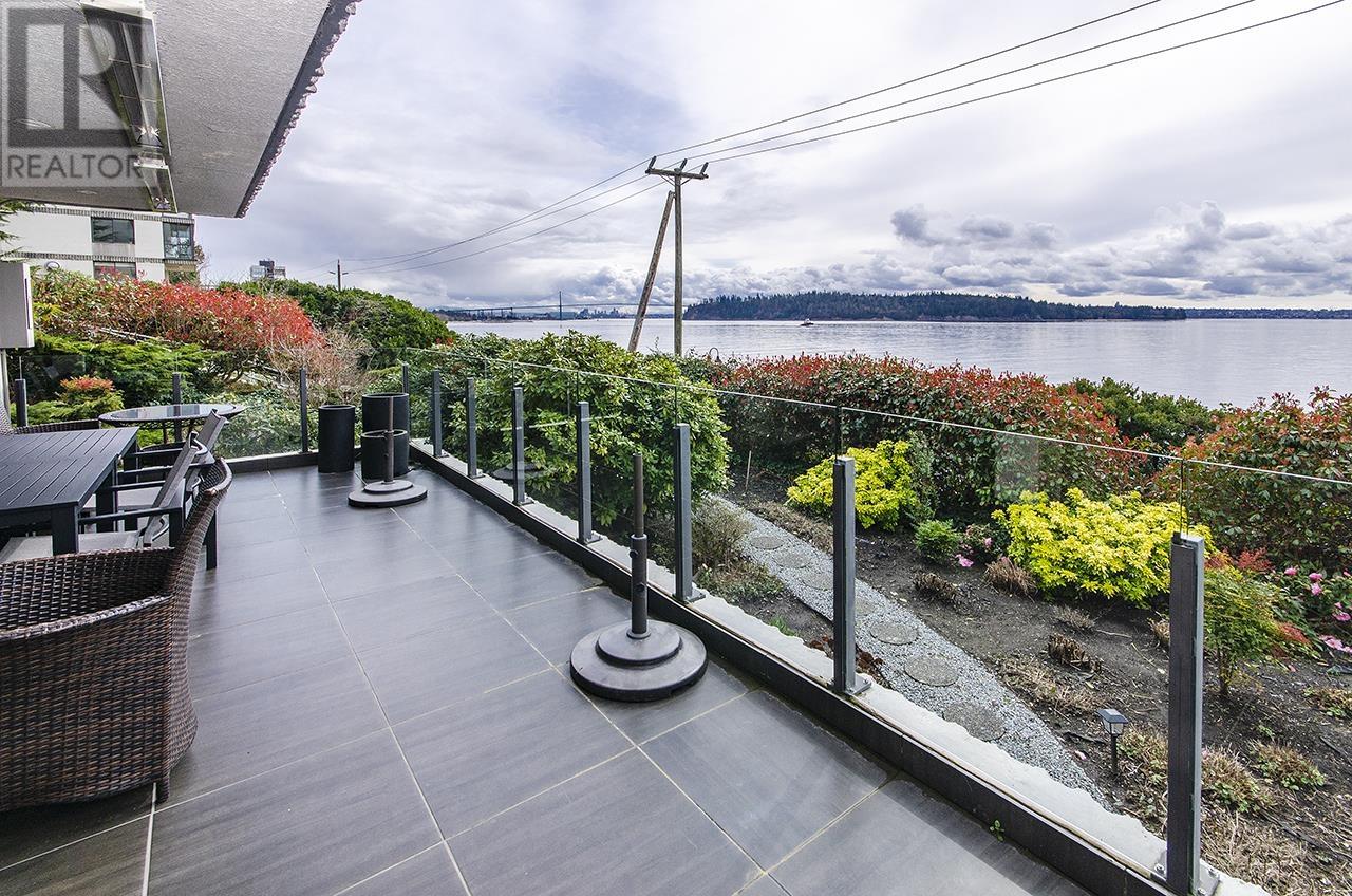 203 2108 Argyle Avenue, West Vancouver, British Columbia  V7V 1A4 - Photo 30 - R2981137